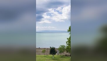İznik Gölü'nün rengi yeniden değişti! Bursa'daki manzara görenleri büyülüyor