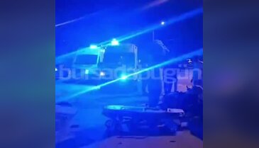 Bursa'da motosikletler kafa kafaya çarpıştı! Yaralılar var...