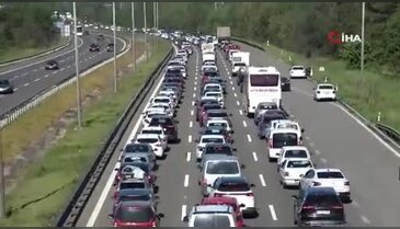 Bayram tatili bitti, Bolu geçişinde trafik durma noktasına geldi