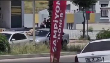Para isteyen oğlunu öldürdü, cesedinin başında polisi bekledi!