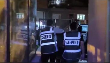 Bursa'da uyuşturucu operasyonu! 4 şüpheli gözaltında, aranan hükümlü yakalandı