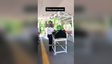 Cenaze namazı Türkçe kılındı!