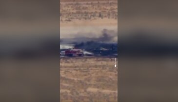 ABD'de ağır bombardıman uçağı kalkıştan sonra düştü!