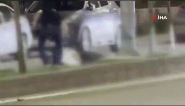 Bıçakla çevreye saldıran şahsı tek tokatla yere serdi! O anlar kamerada...