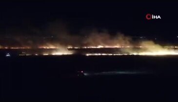 Balıkesir'de otluk alanda çıkan yangın geceyi aydınlattı