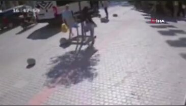 Bursa'da korku dolu anlar! Genç avukat taksinin altında kaldı