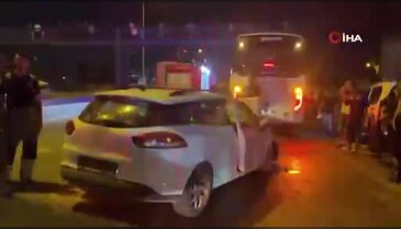 Bursa'da otomobil servis aracına çarptı! Çok sayıda yaralı var...