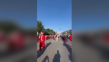 Halk danslarının kalbi Bursa'da atacak! 38.Altın Karagöz Festivali kortejle başladı!