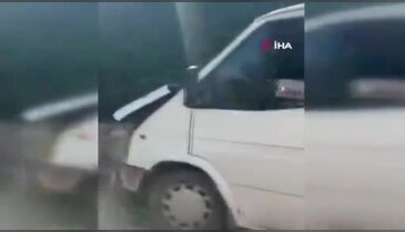 Bursa'da minibüs ile otomobil çarpıştı! Çok sayıda yaralı var...