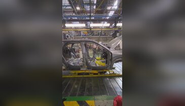 Gören dönüp bir daha bakıyor! Bursa'da aynı banttan 3 farklı model çıkıyor...