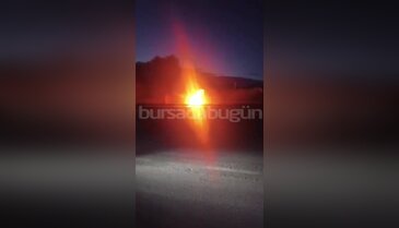 Bursa'da seyir halindeki araç alevler içinde kaldı!
