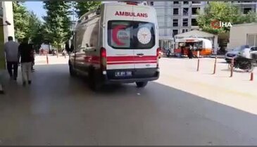 Bursa'da balkon faciası! Hastaneye kaldırıldı