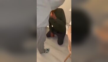 İnternete düşen görüntüye tepki yağıyor: "Köpek gibi yalvaracaksın"