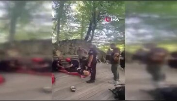 Bursa'da Oylat Şelalesi'nde nefes kesen kurtarma! Yaralı kadın böyle taşındı...