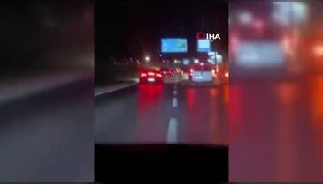 Bursa'da lüks otomobil kazaya karıştı, sürücü kaçtı