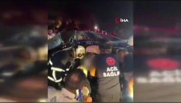 Mardin'de feci kaza! Otomobil ile kamyon çarpıştı: 3 kişi yaşamını yitirdi