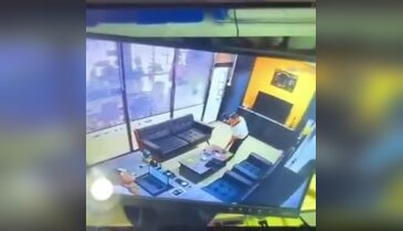 Emlak ofisinde iki kişinin öldüğü dehşet anları kamerada!
