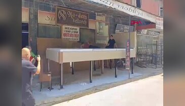 Bursa İnegöl'de şaşırtan üretim: 6 metre 10 santimetrelik dev yatak