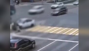 Trafikte korku dolu anlar: Kalp krizi geçirdi, 7 kişiyi aracıyla ezdi!