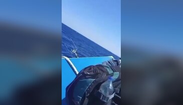 Ölüm böyle gelmiş! Batan gemide yürek yakan anlar kamerada...