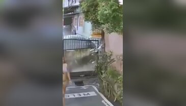 Tatil cennetinde skandal! Görüntüyü izleyen polis peşlerine düştü