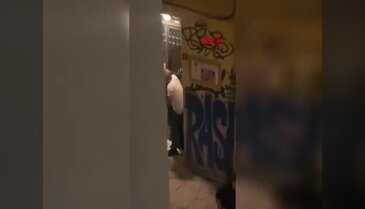 4 çocuk sokakta terör estirdi! Darbettiler, parasını ve telefonunu çalıp kaçtılar...