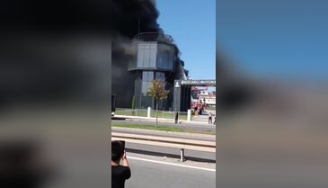 UçakPark'ta yangın paniği! Bilim merkezindeki uçak alevlere teslim oldu