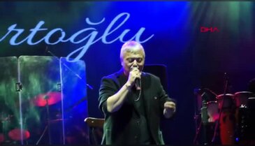 Yenişehir'de Cengiz Kurtoğlu gecesi! Çocukları sahneye davet etti, meydan alkışlarla inledi