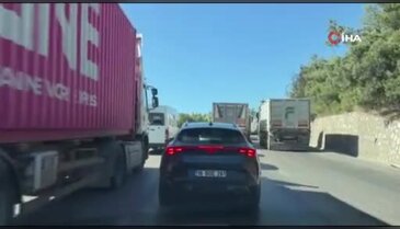 Bursa yolunda şeritler daraldı, trafik kilitlendi! Kuyruk 3 kilometreyi buldu