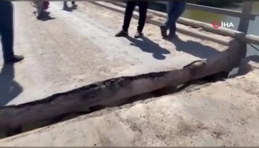 Bursa'da iki mahalleyi birbirine bağlayan köprü ortadan ikiye ayrıldı!