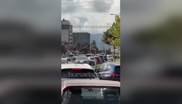 Bursa'da ilk ders günü trafiği! Araçlar ilerlemekte zorlandı