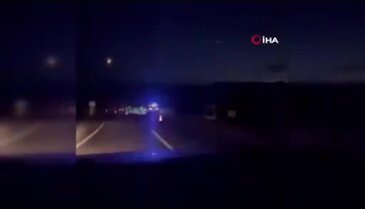Bursa'da kontrolden çıkan kamyonet ağaçlara çarptı