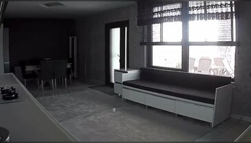 Bomba patlamış gibi! 10'a yakın ilimizi sallayan deprem anının ürküten görüntüsü