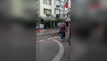 Bursa'da turistlerin kullandığı tarihi güzergahta yol tepkisi!